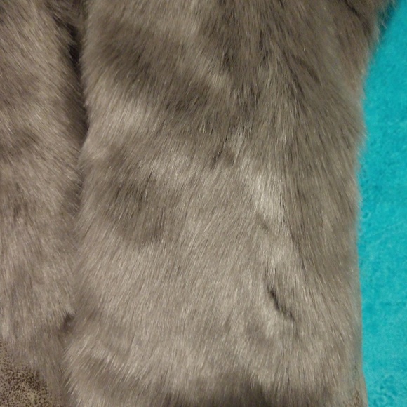 NENE DRAPED FRONT VEST - Picture 5 of 6